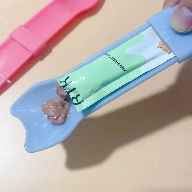 Cat Strip Squeeze Spoon Cat St - Self Feed Spoon recension och pris