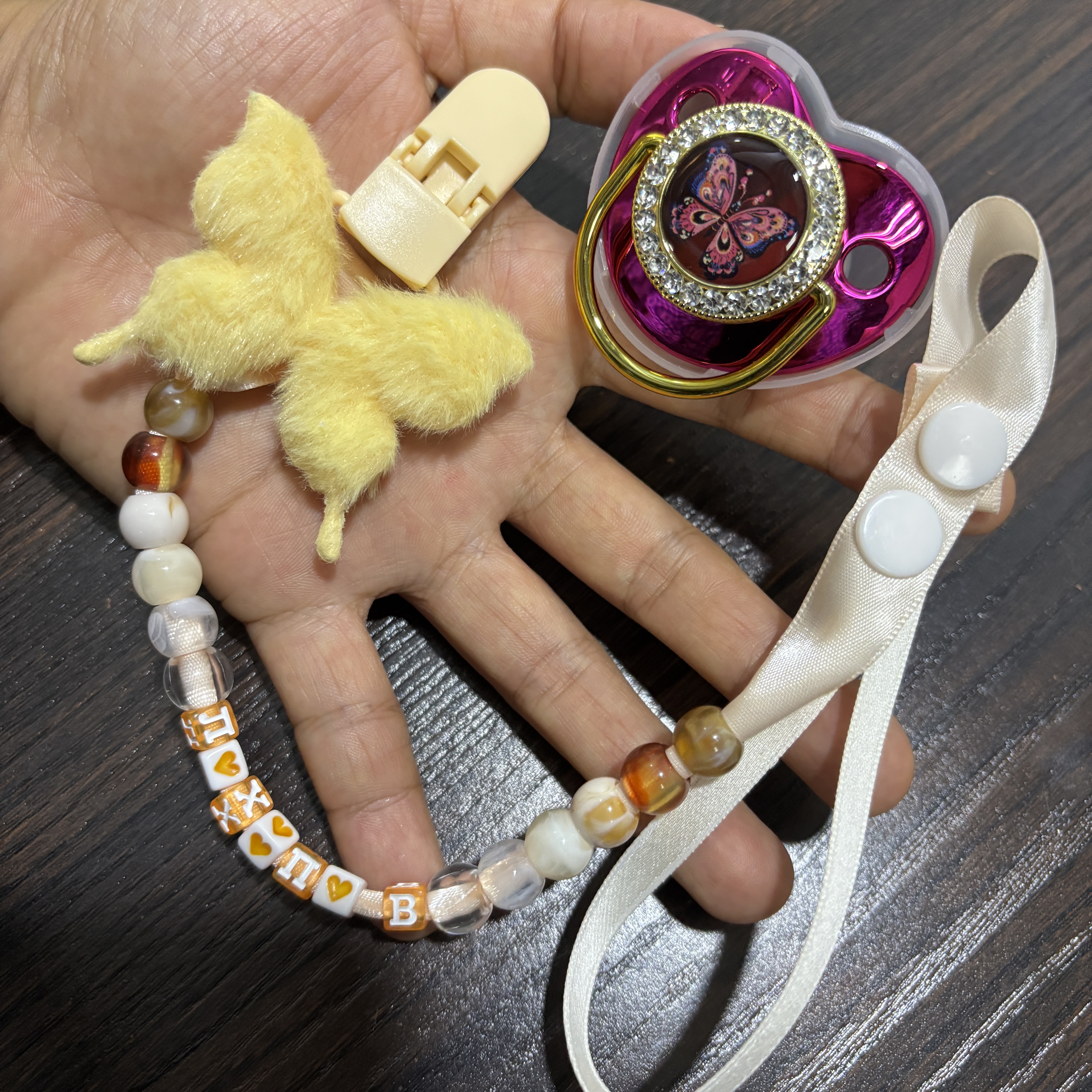 Cute Butterfly Comforting Baby - Baby Food Equipment recension och pris