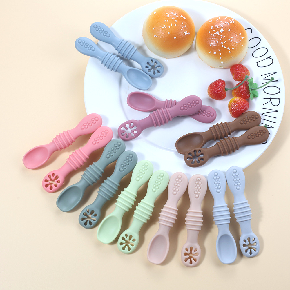 2PCS Cute Baby Learning Spoons - Baby Food Utensils Set recension och pris
